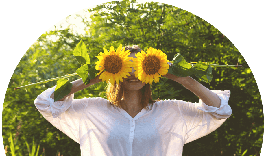 woman-with-hay-fever-sniffing-flower