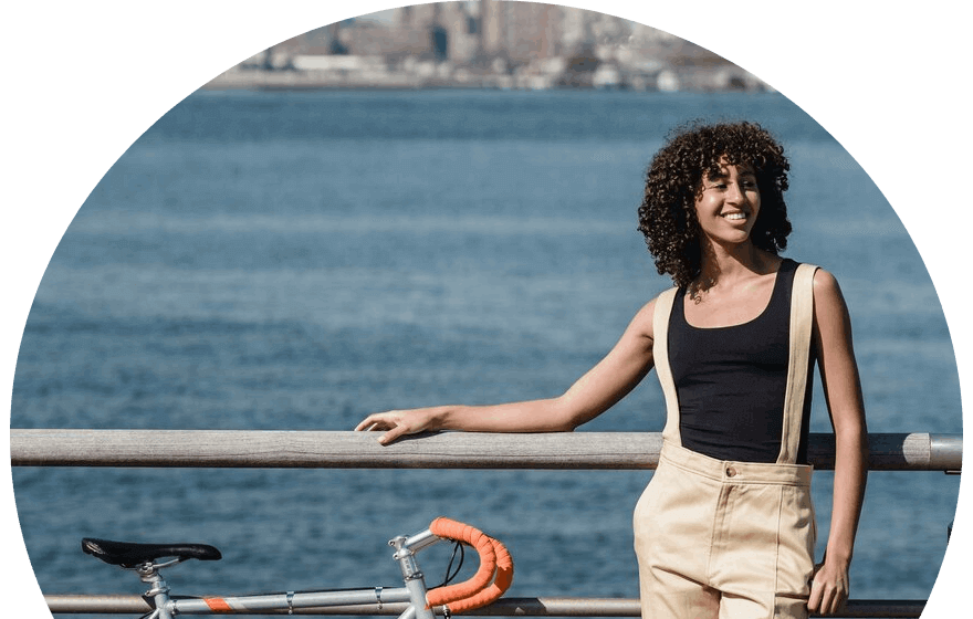 rsz_pexels-blue-bird-7243187 woman-smiling-while-on-holiday
